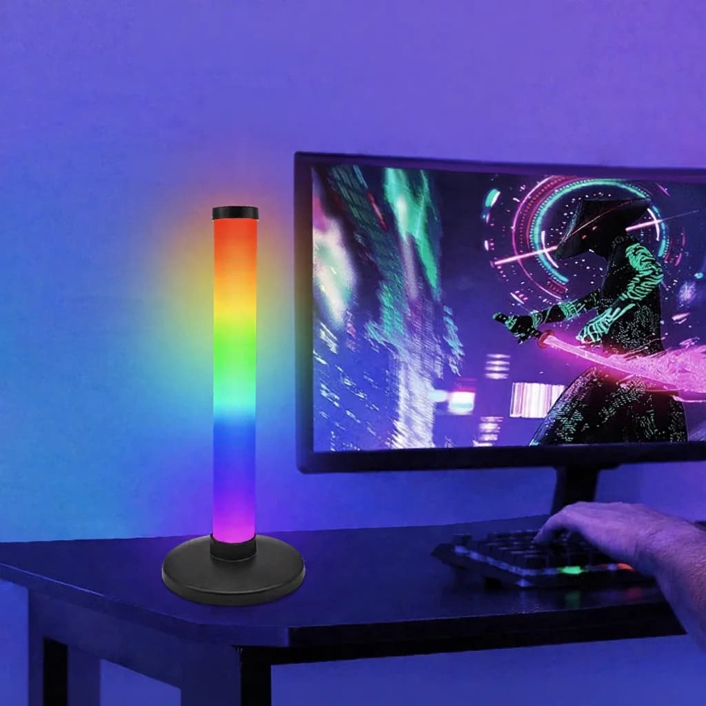 RGB atmosférické svetlo reagujúce na zvuk pre herné pracovné prostredie