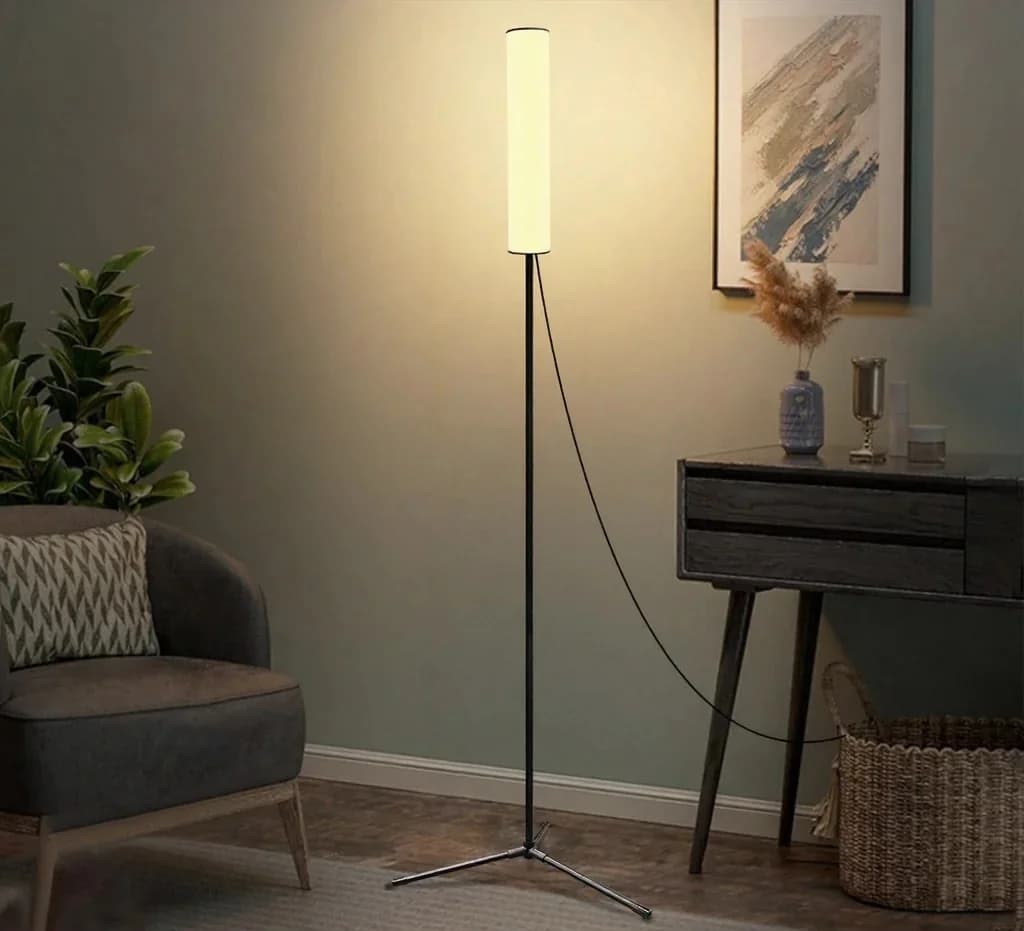 Nastaviteľná LED stojacia lampa s trojnožkou a tromi režimami farieb